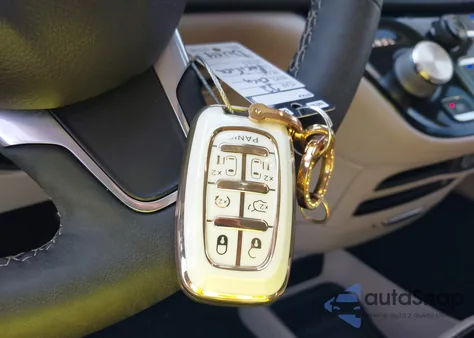 2022 Chrysler Pacifica Hybrid Touring L z USA, uszkodzony, nr VIN 2C4RC1L70NR144920